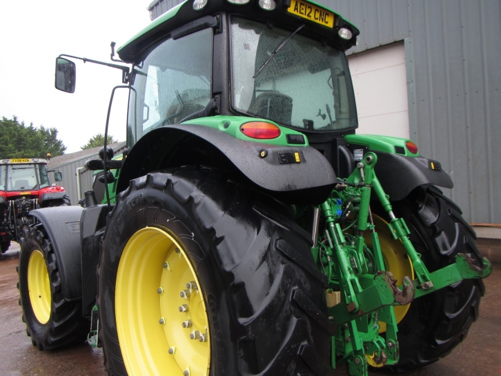 John Deere 6170R