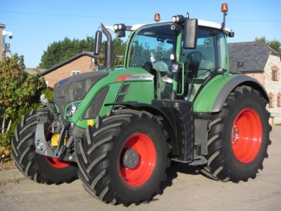 Fendt 724 Profi-Plus