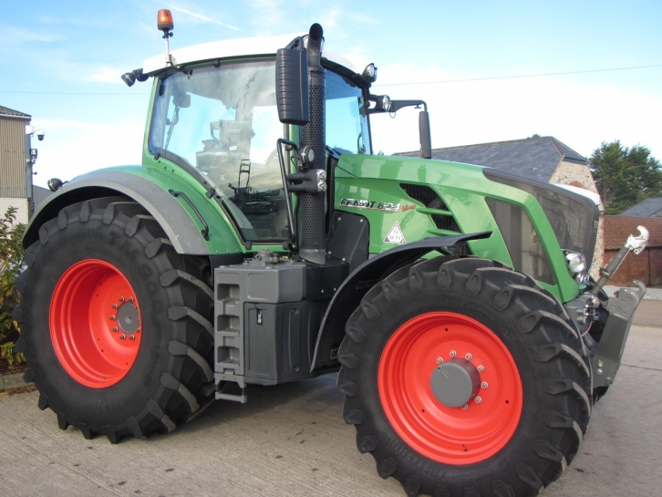Fendt 824 Profi-Plus