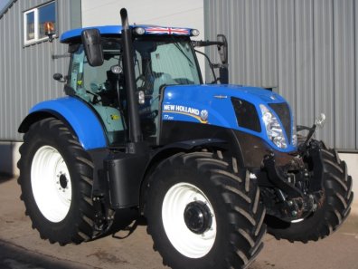 New Holland T7.200