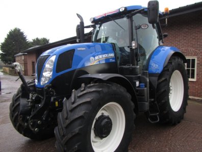 New Holland T7.200