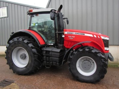 Massey Ferguson 8670