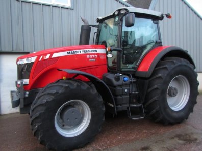 Massey Ferguson 8670