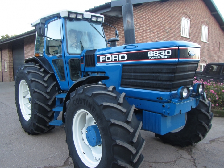 Ford 8830