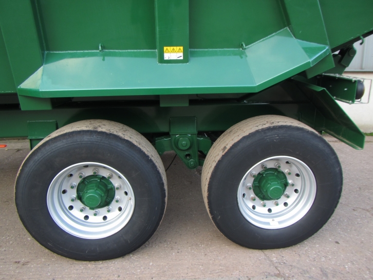 Bailey 14 ton dump trailer