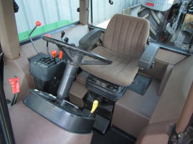 John Deere 3050