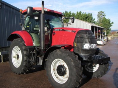 Case Puma 140