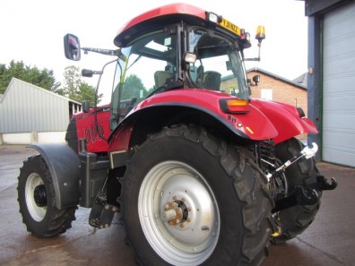 Case Puma 140