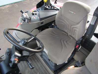Case Puma 140