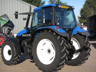 New Holland TS115