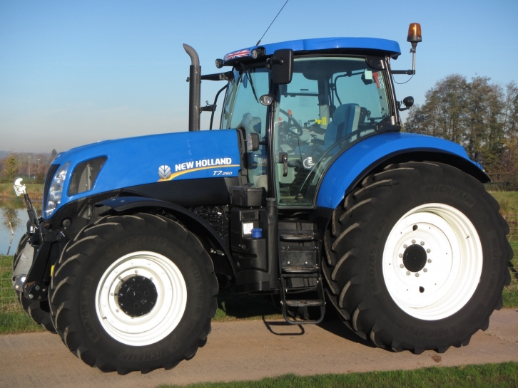 New Holland T7.250