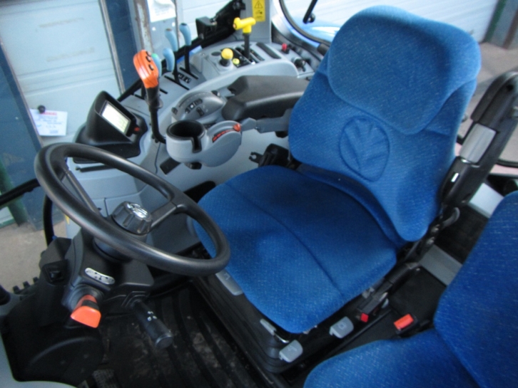 New Holland T7.250