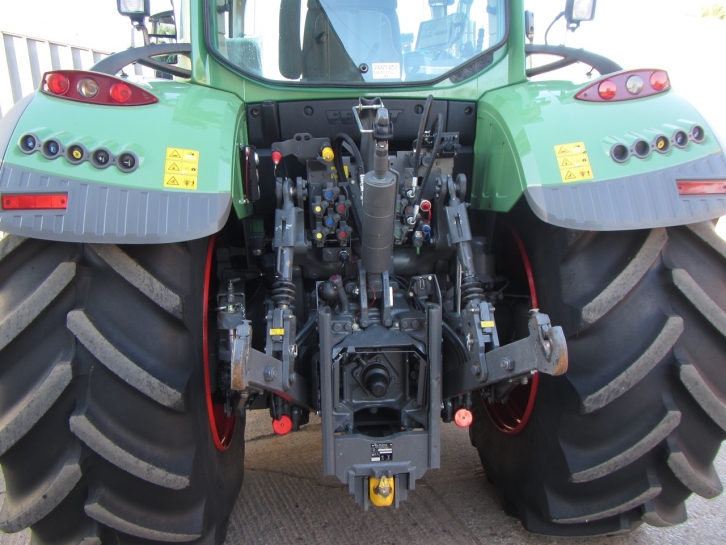 Fendt 724 Profi-Plus