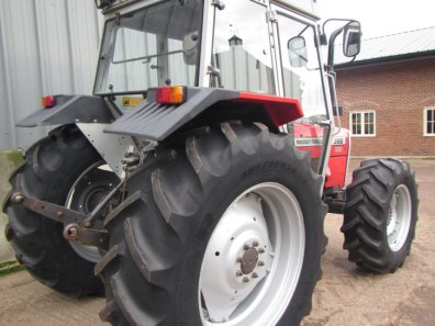 Massey Ferguson 382