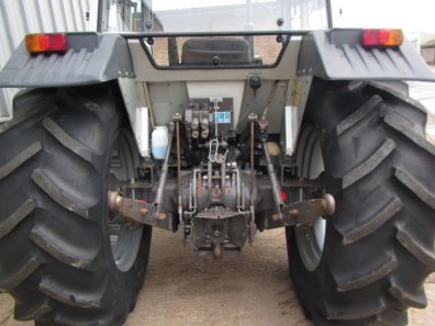 Massey Ferguson 382