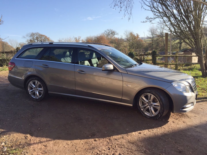 Mercedes E220 CDI Bluemotion TIP Auto