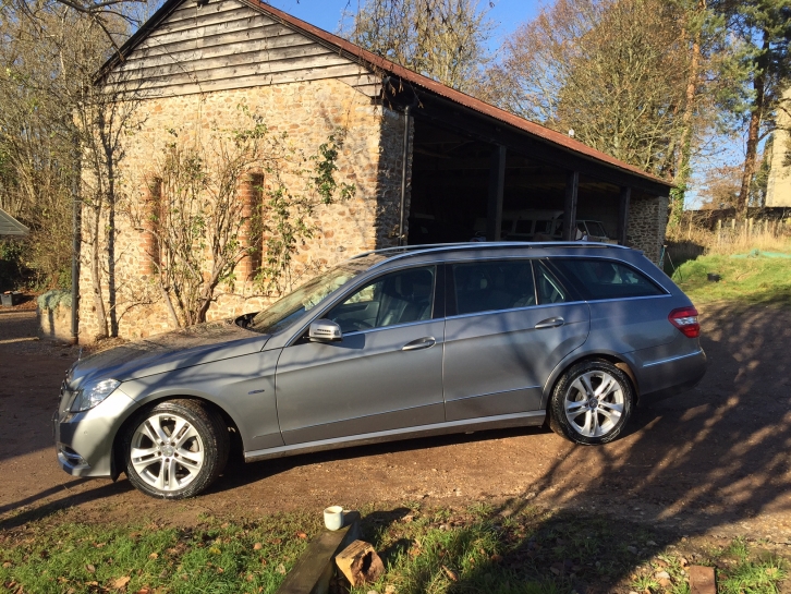 Mercedes E220 CDI Bluemotion TIP Auto