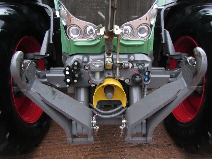 Fendt 824 Profi-Plus