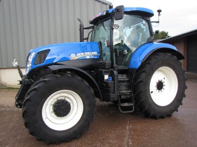 New Holland T7.220