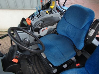 New Holland T7.220