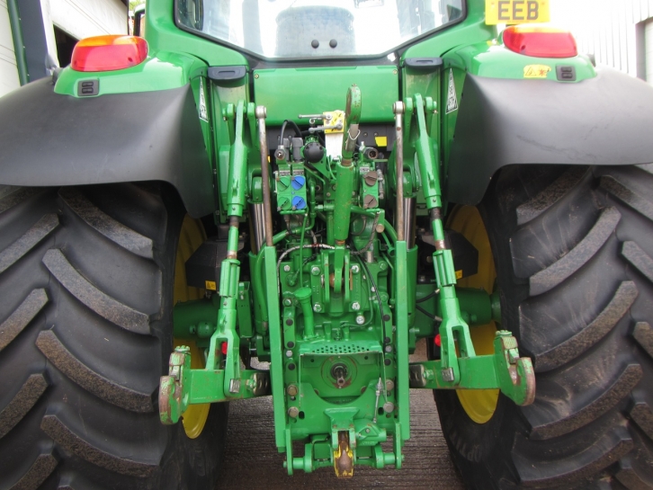 John Deere 6930