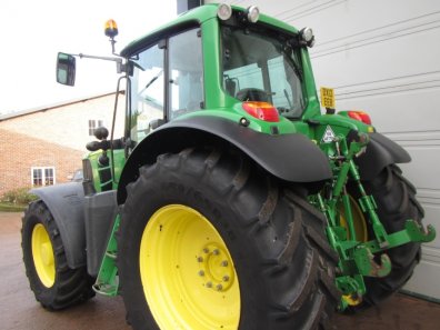 John Deere 6930