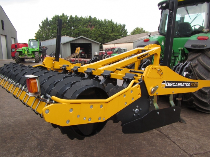 McConnel Discaerator 3000