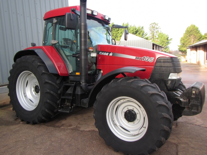 Case MX135
