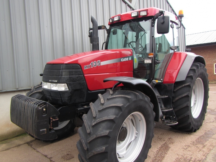 Case MX135
