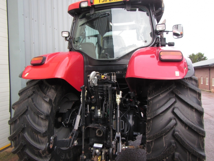 Case Puma 155