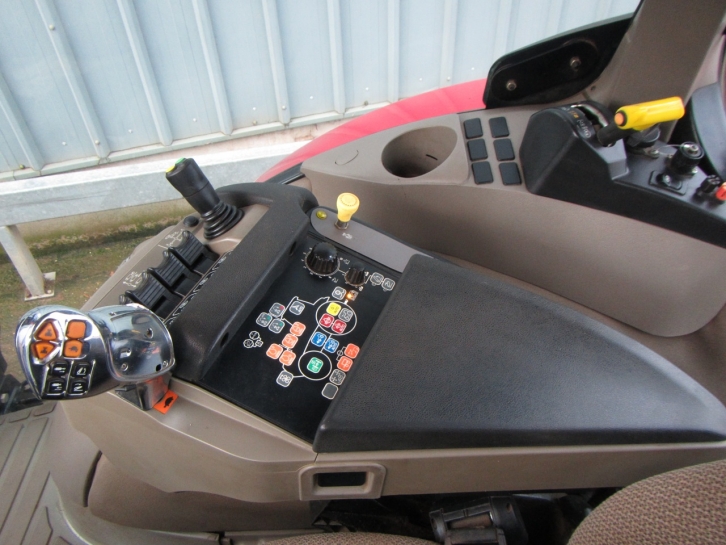 Case Puma 155