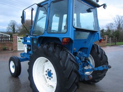 Ford 4610