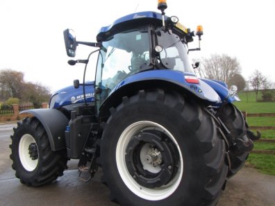 New Holland T7.270 Blue Power