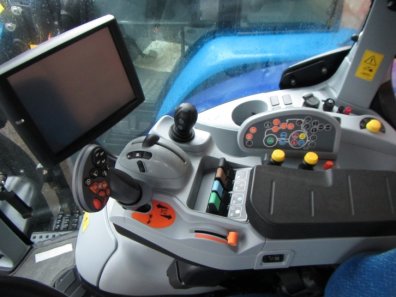 New Holland T7.270 Blue Power