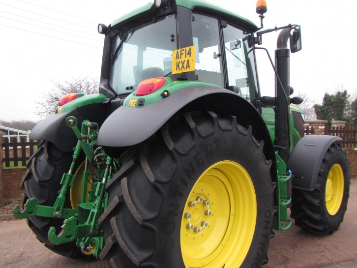 John Deere 6150M