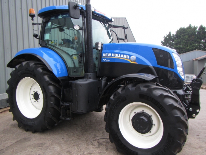 New Holland T7.210