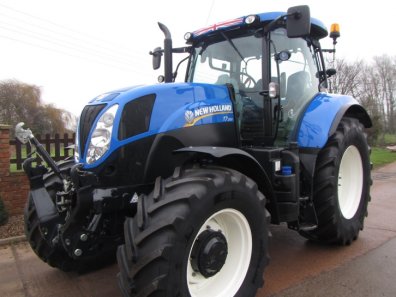 New Holland T7.210