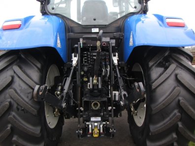New Holland T7.210
