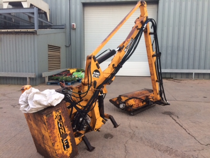 McConnel Pa35 Hedge trimmer