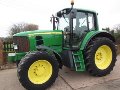 John Deere 6630