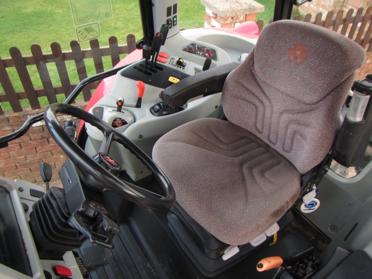 Massey Ferguson 5480