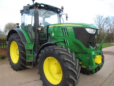 John Deere 6210R