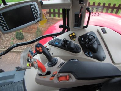Massey Ferguson 7726 Exclusive