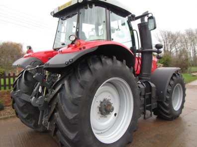 Massey Ferguson 7726 Exclusive