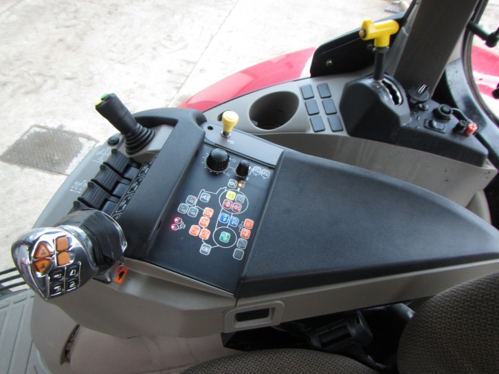 Case Puma 155