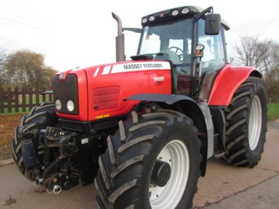 Massey Ferguson 7495
