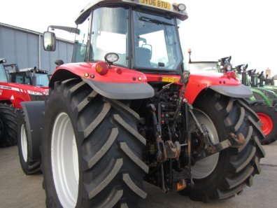 Massey Ferguson 7495