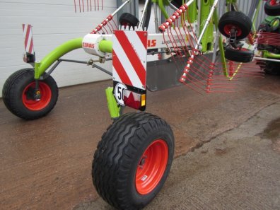 Claas Liner 2800 twin rotor rake