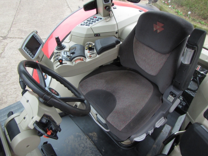 Massey Ferguson 8670 Exclusive