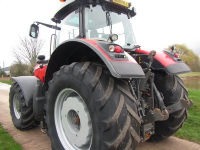 Massey Ferguson 8670 Exclusive